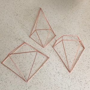 1 of 2 sets available: Rose gold geometric shapes
